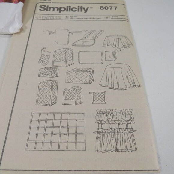 Simplicity 8077 Sewing pattern UNCUT Placemat, Pot Holder, Chair Cushion, etc - Picture 4 of 7